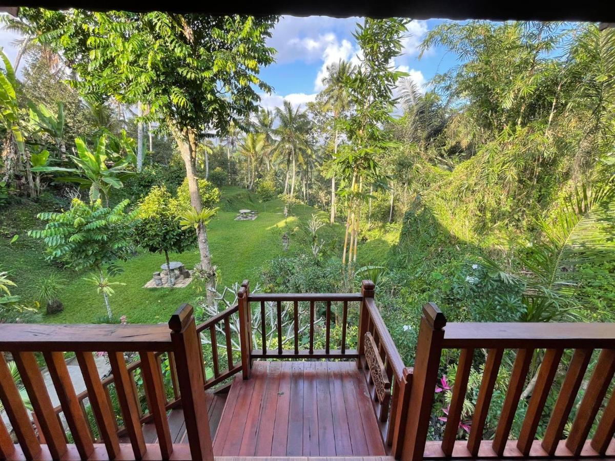Sugita Wooden House Hotel Payangan Exterior photo